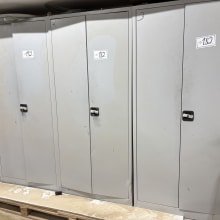 Lot steel cabinets