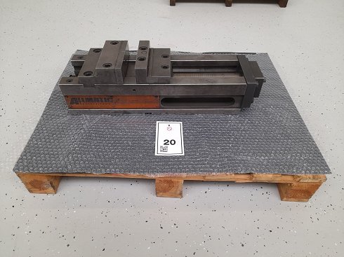 ALLMATIC LC160/200 Hydraulic vice