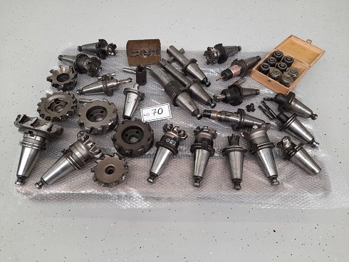 HOLEX, GARANT, SECO, FRANKEN, KAISER Tool holders, face and Corner milling cutters, indexable inserts