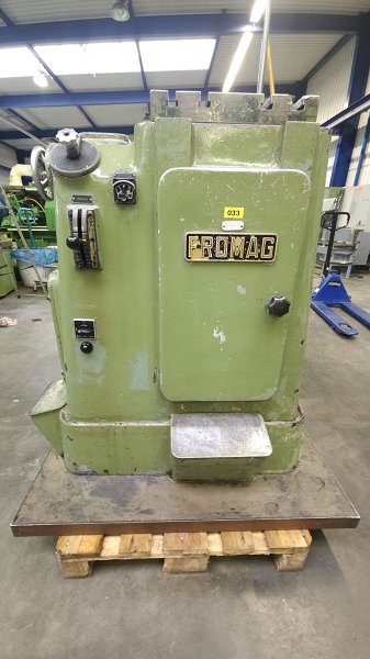 FRÖMAG HKZ 50/350 Keywayseating machine