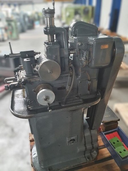 LAMBERT 75 Gear hobbing machine - horizontal