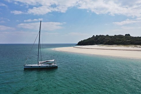 Catamaran à voile de 15,70 m de eslora