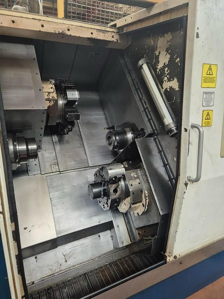 Torno CNC HARDINGE TT65