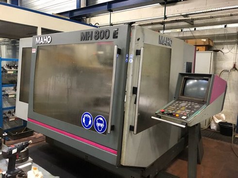 Fresadora universal MAHO MH 800 E