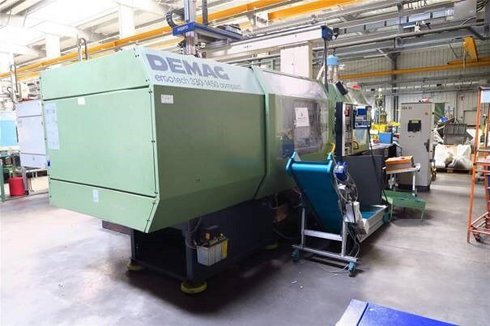 Inyectora DEMAG COMPACT 330-1450