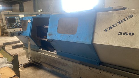 Torno CNC PINACHO TAURUS 260