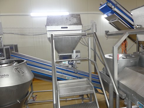 GROBA PT-90 TB-404 L=3000 High-level conveyor belt/discharge conveyor belt with vibrating flour dispenser