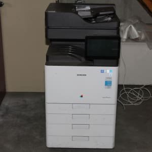 Impresora SAMSUNG Multi Xpress x 4300 LX