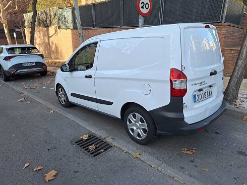 Ford Transit Courier 1.5 TDCI 2020 - 2019 LKV