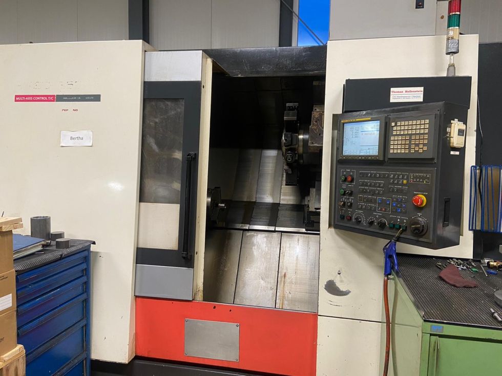 CNC Lathe with y-axis HWACHEON - Hi-Tech 250 AT