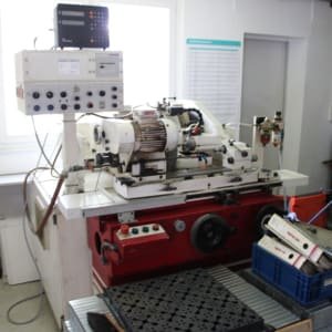 STUDER S 20-2 Cylindrical grinding machine