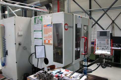 HERMLE C600 V 3-axis vertical machining centre