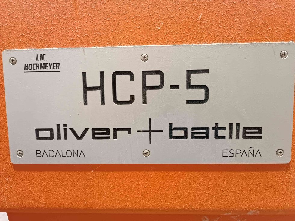 MOLINO VERTICAL OLIVER y BATLLE HCP-5 ESMALTE