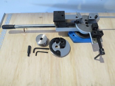 WMT UB 7 Flat iron bending machine