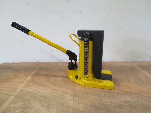 WMT Heber 20t Machine jack