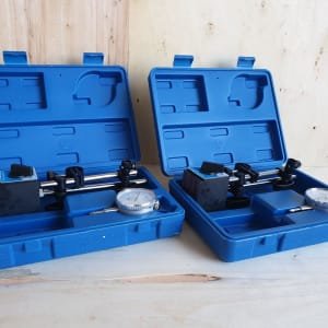 Dial Gauge Holders (2) (4 elementos disponibles)