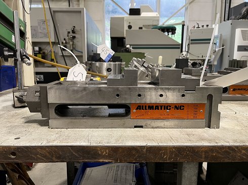 ALLMATIC TC 125 Machine vice