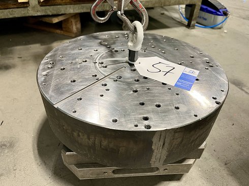 Clamping plate