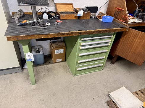 PFEIFFER Workbench with contents