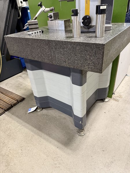 Granite measuring plate