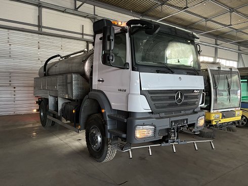 Camión MERCEDES AXOR 18.280 4x4