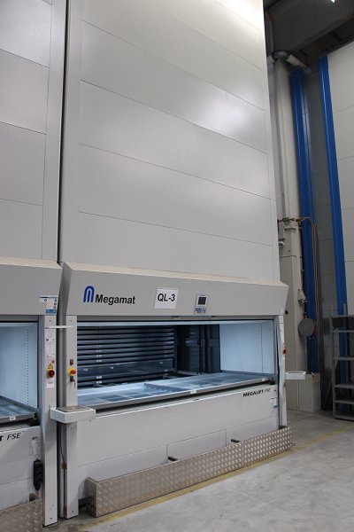 Vertical Lift ModuleKARDEX Megalift FSE 3.6 3060/918-8310