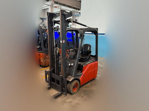 LINDE E 15-01 Electric forklift