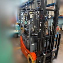 TOYOTA 7FBEST10 Electric forklift