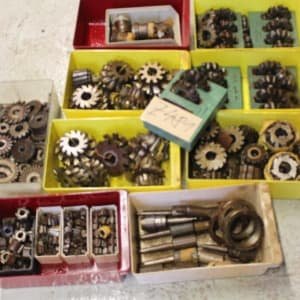 Item form milling cutters