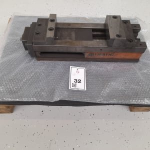 ALLMATIC LC160/200 Hydraulic vice