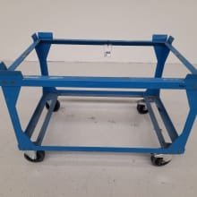 Pallet trolleys