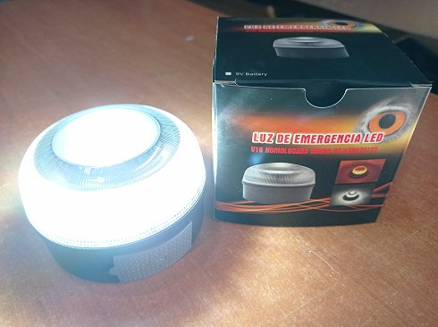 1 LUZ DE EMERGENCIA COCHE Y MOTO MAGNÉTICA (V16) (STOCK NUEVO)