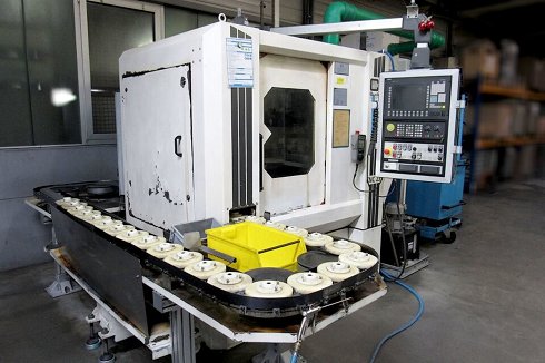 Torno y rectificadora BUDERUS CNC 235