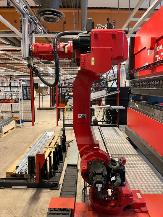 Pressbrake AMADA - HFE 100-3L + ASTRO 50Y