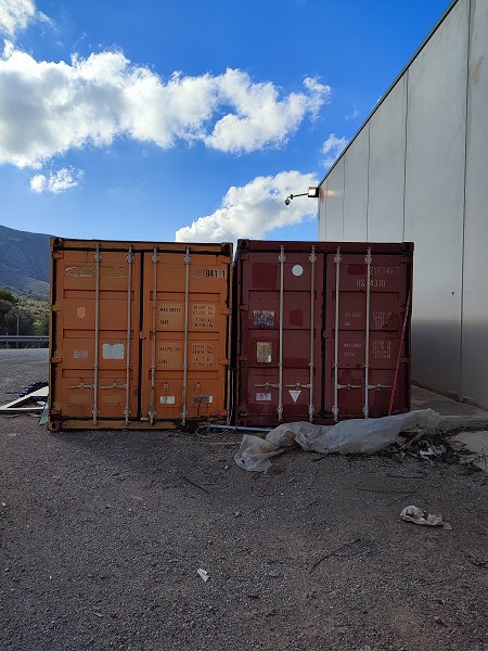 2 Containers Hapag-Lloyd