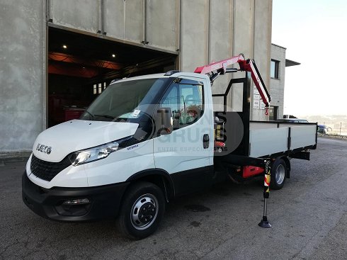 Grúa Fassi F26A.0.23 activa + IVECO DAILY 35C16H3