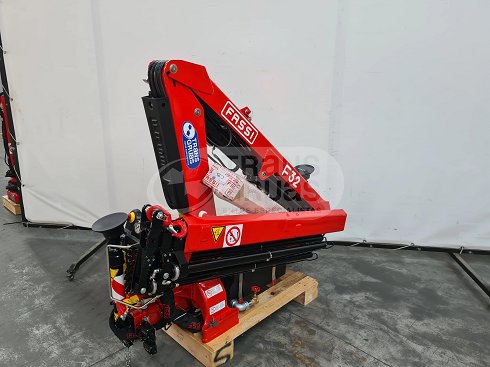 Grúa Fassi F32A.0.23 activa