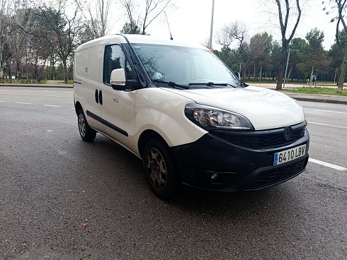 Fiat Doblo 1.4  T-jet GNC 120cv ETIQUETA ECO 2019 - 6410 LBV