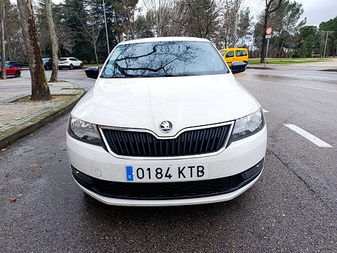 Skoda Rapid Spaceback 1.6 TDI 115cv  2019 - 0184 KTB