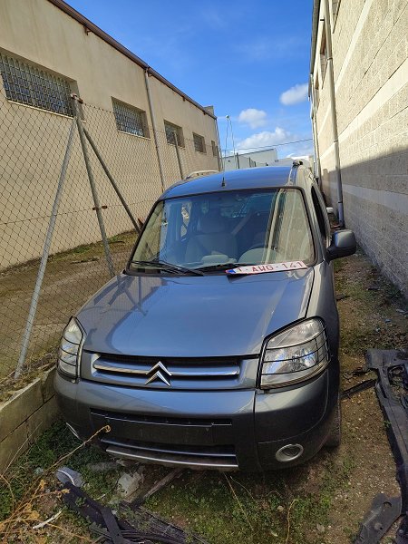 Citroen Berlingo - Matrícula 1-AWG-141 (2024-V-59769)