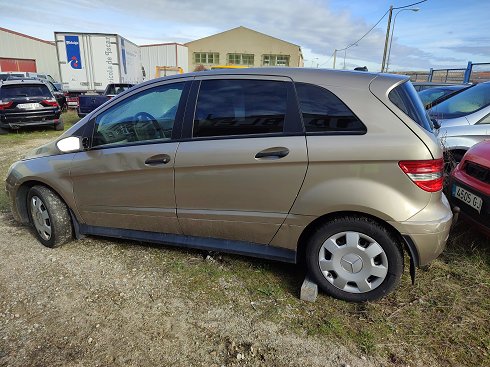 Mercedes Benz B 180 CDI - Matrícula 2182JDB (2018-V-38465)