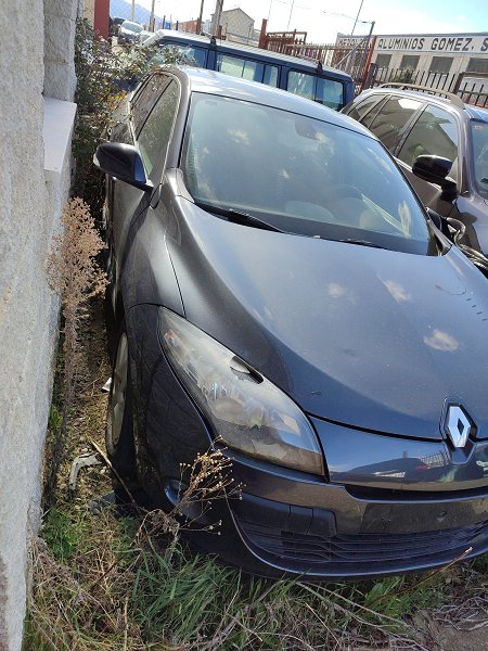 Renault Megane 1.5 Dci - Matrícula 7404HDT (2021-V-48445)