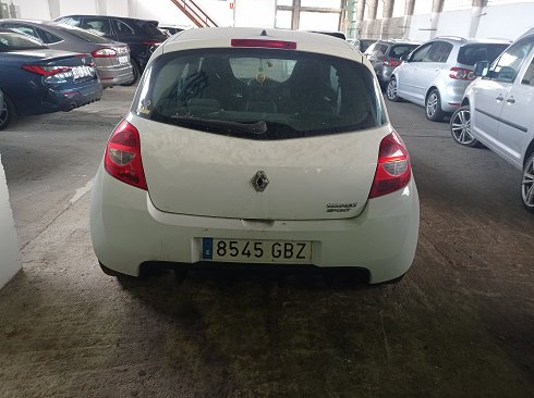 Renault Clio 2.0 16V Sport - Matrícula 8545GBZ (2024-V-58406)