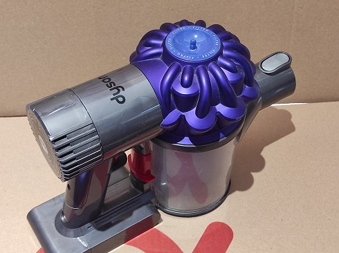 Aspiradora inalámbrica marca Dyson SV03 . Exp. 0150