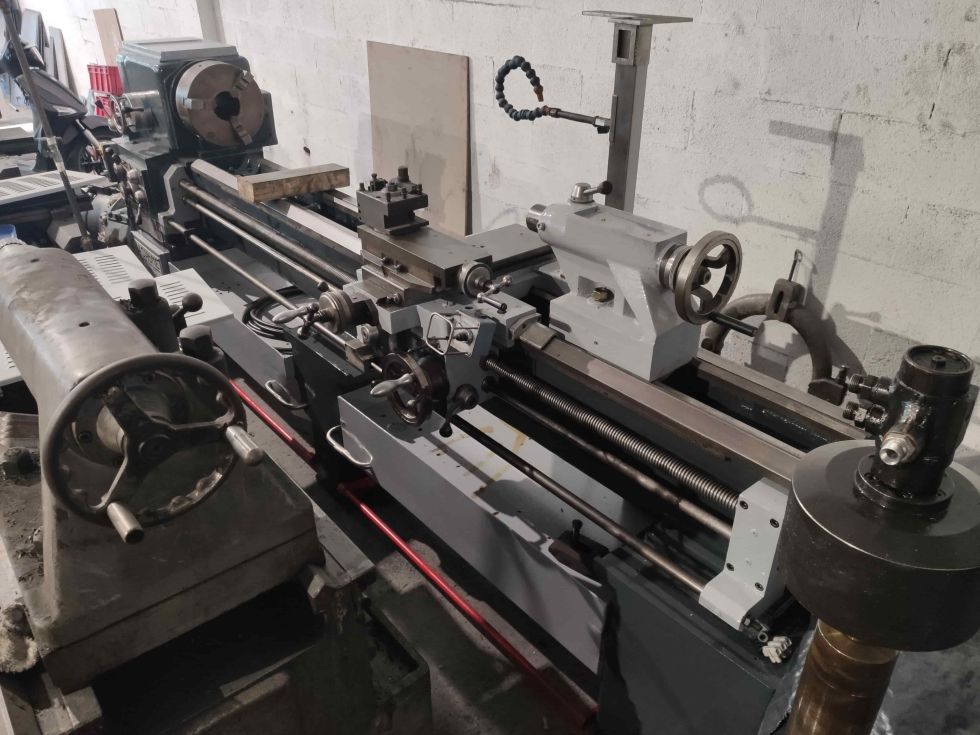 Torno Jashone con caa de 104