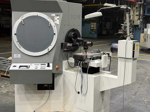 Dr. Heinrich Schneider - ST 600 - 1989 - Proyector de perfiles