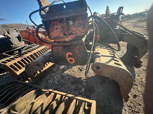 Greiger - S1600D - Pinza hidr�ulica giratoria para clasificar - 2005