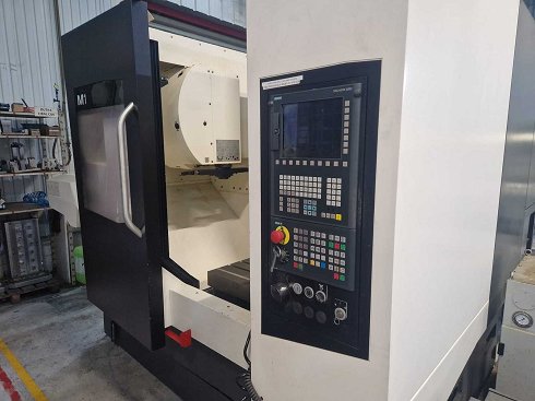 DMG MORI - M1 - Centro de Mecanizado Vertical - 2020