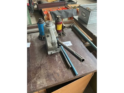 3 x Heavy Duty Lifter YALE + otros