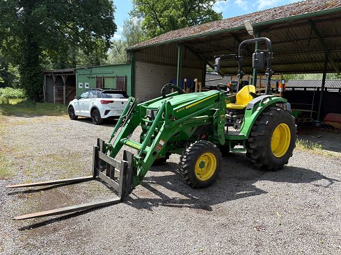 John Deere - 4049M - 2020 - Tractor agr�cola de tracci�n a las cuatro ruedas